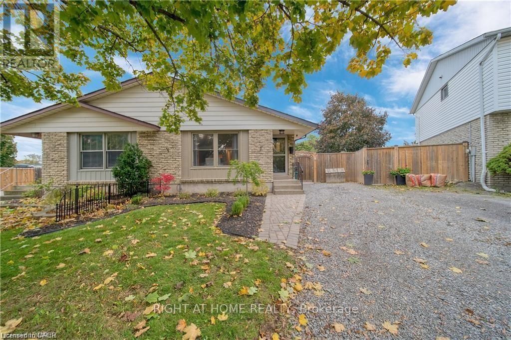 6 Bardadyn Court, St. Catharines (lakeport)