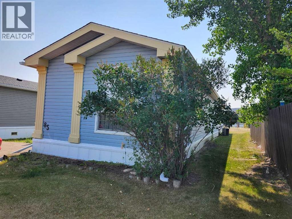 85 Greenwood Villa, Drumheller