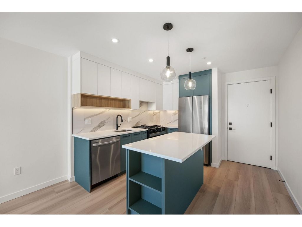 409 6270 Gooseberry Drive, Surrey