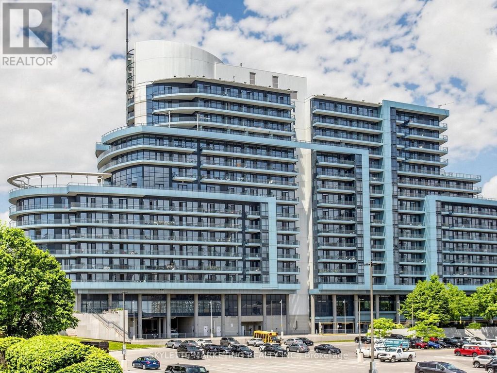 1029 - 2885 Bayview Avenue, Toronto (bayview Village)