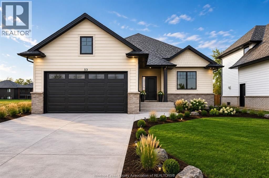53 Belleview, Kingsville