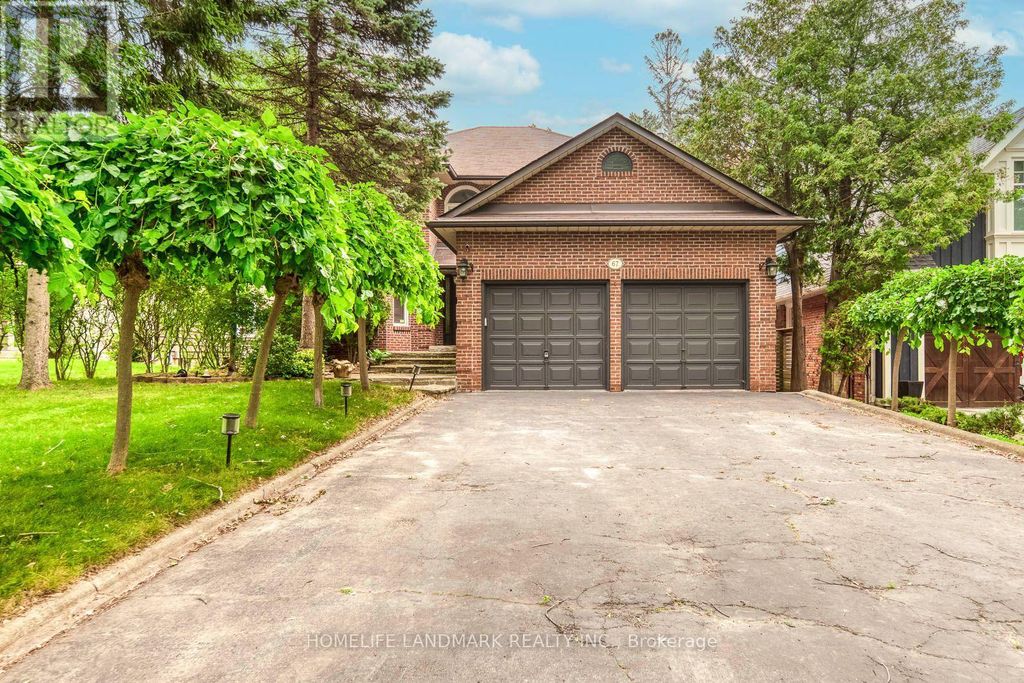 67 Cudmore Road, Oakville (br Bronte)
