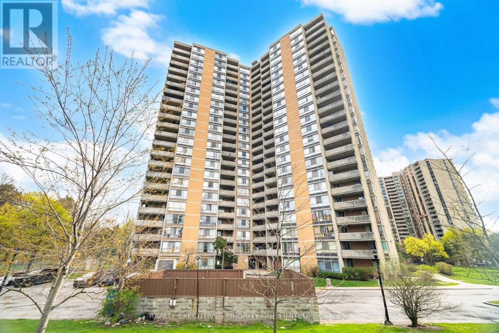 1013 - 10 Martha Eaton Way, Toronto (brookhaven-Amesbury)