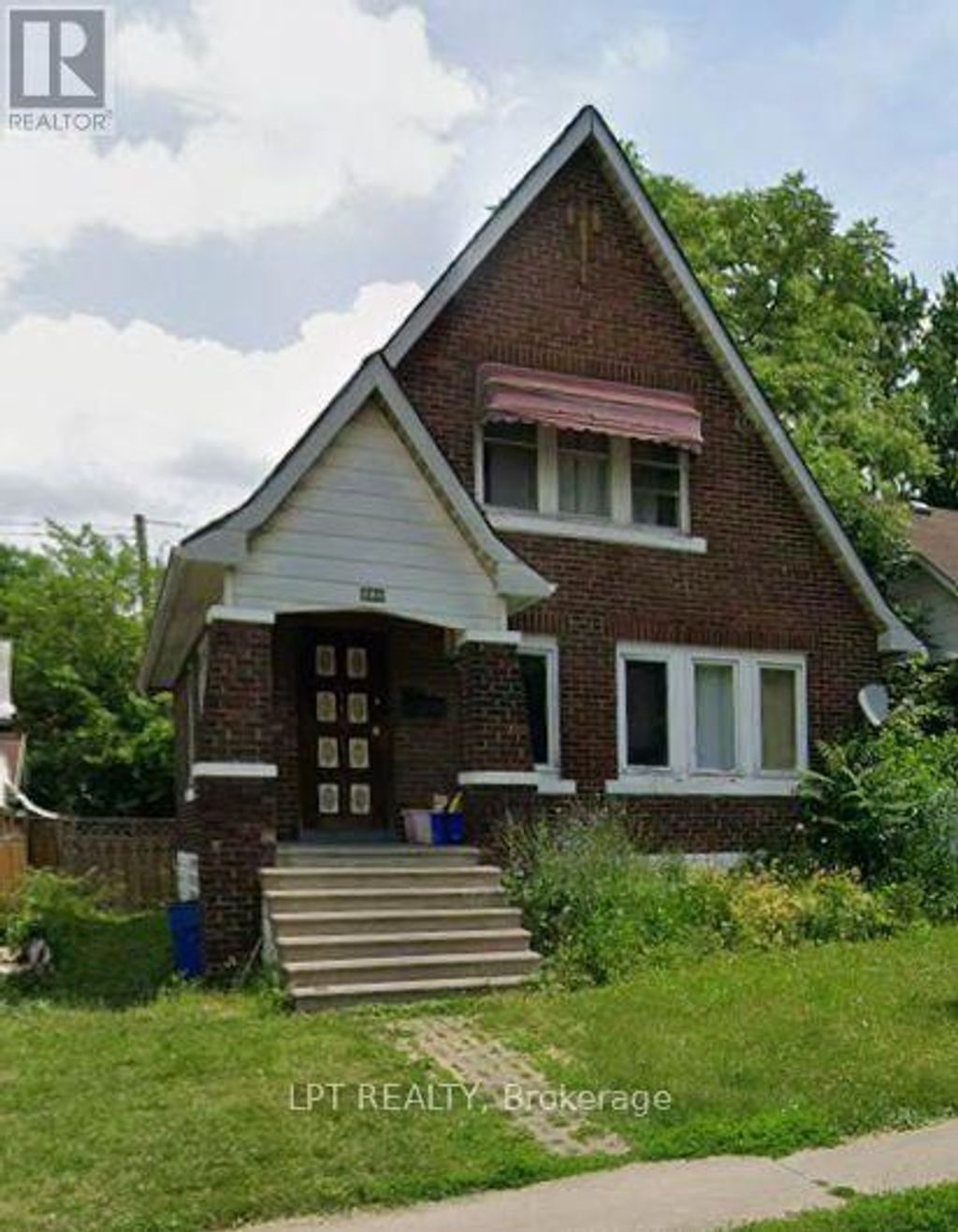 916 Felix Avenue, Windsor