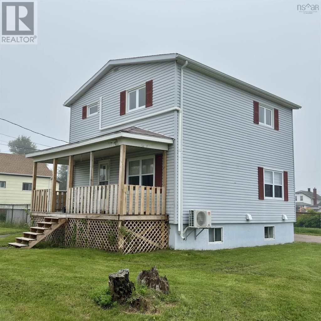 683 Mahon Street, New Waterford