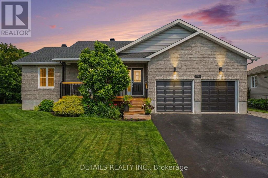 114 Templeton Court, North Grenville