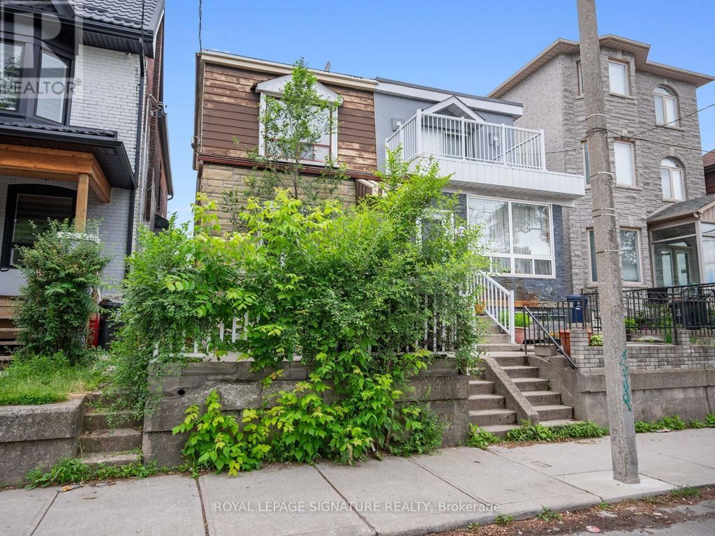 570 Jones Avenue, Toronto (blake-Jones)