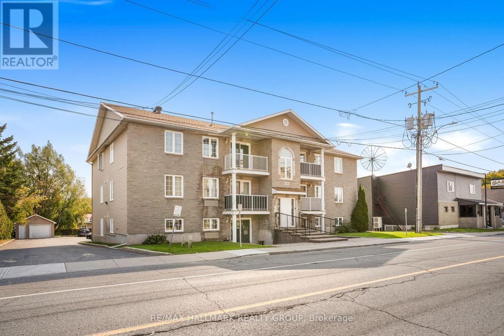 302 - 1005 Laurier Street, Clarence-Rockland