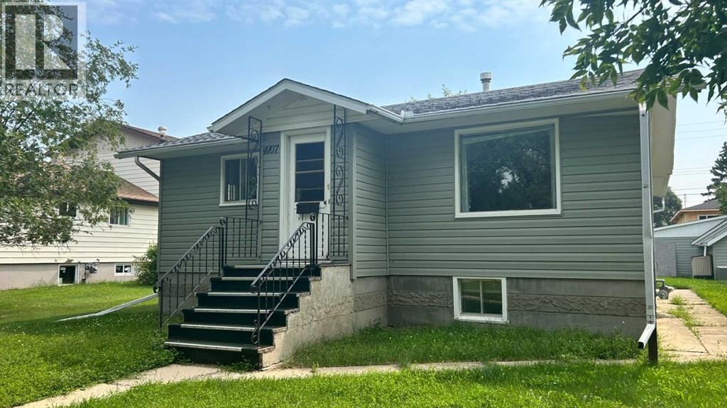 4107 50 Avenue, Camrose