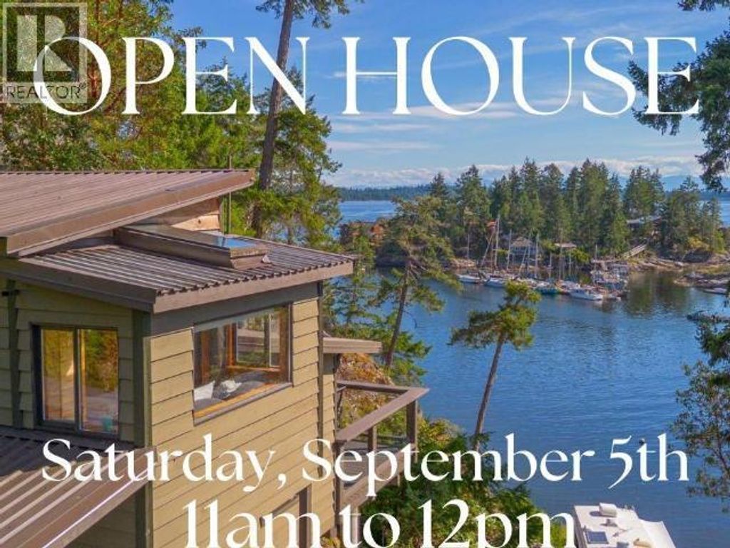 9951 Finn Bay Rd, Powell River
