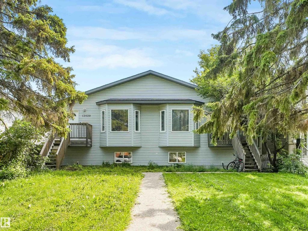 12027 105 St Nw, Edmonton