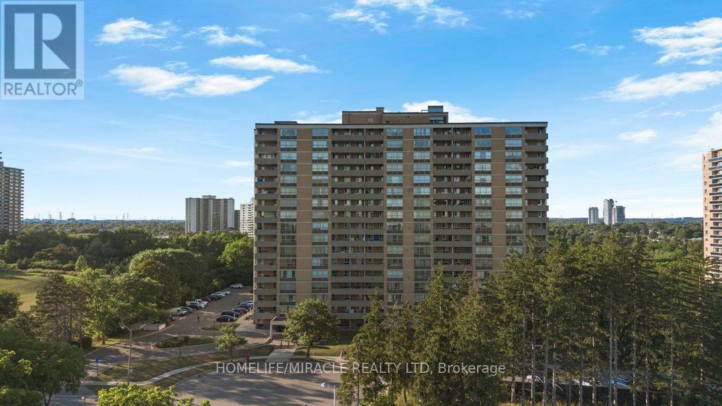 903 - 40 Panorama Court, Toronto (mount Olive-Silverstone-Jamestown)