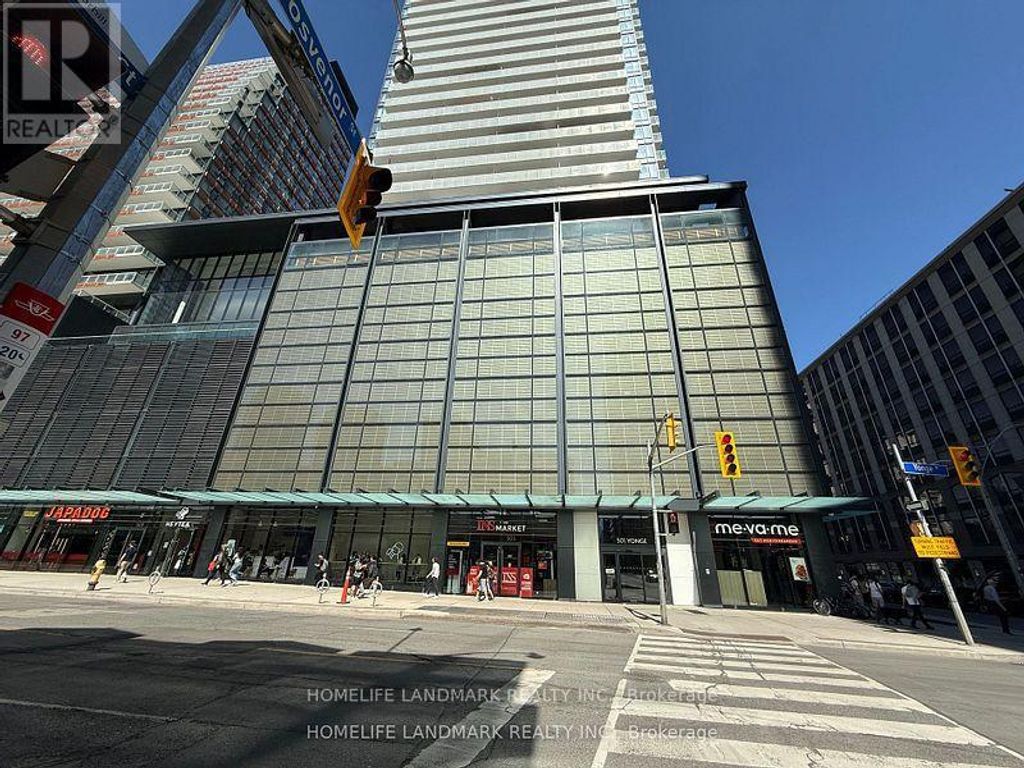 2208 - 501 Yonge Street, Toronto (church-Yonge Corridor)