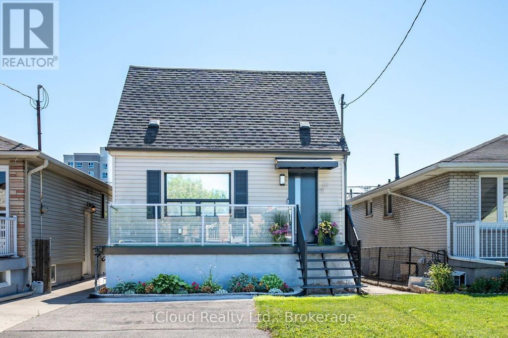 51 Delena Avenue S, Hamilton (parkview)