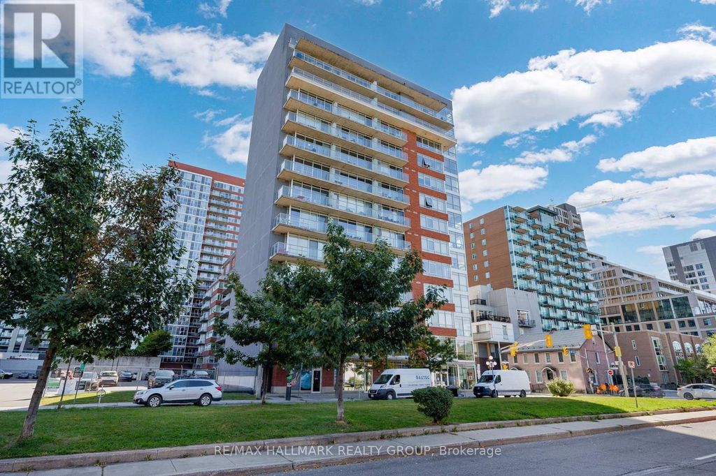 210 - 180 York Street, Ottawa