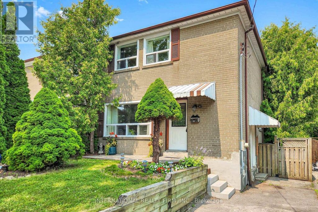 62 Porchester Drive, Toronto (woburn)