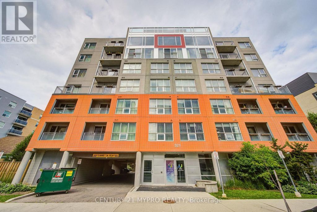 710 - 321 Spruce Street, Waterloo