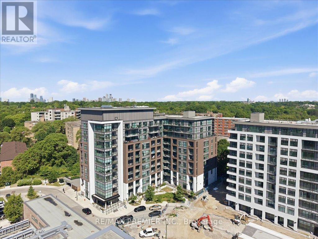 515 - 25 Neighbourhood Lane, Toronto (stonegate-Queensway)