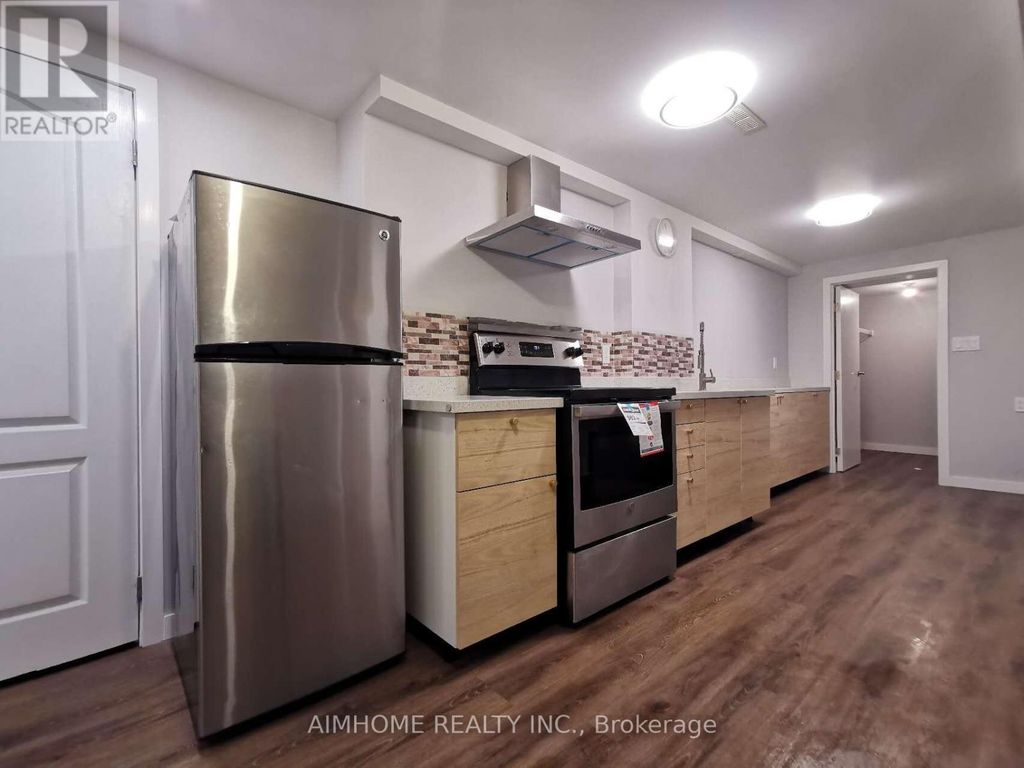 17 Boticelli Way, Vaughan (vellore Village)