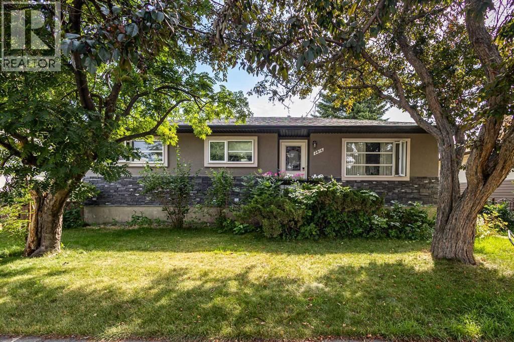 2816 24 Street Nw, Calgary