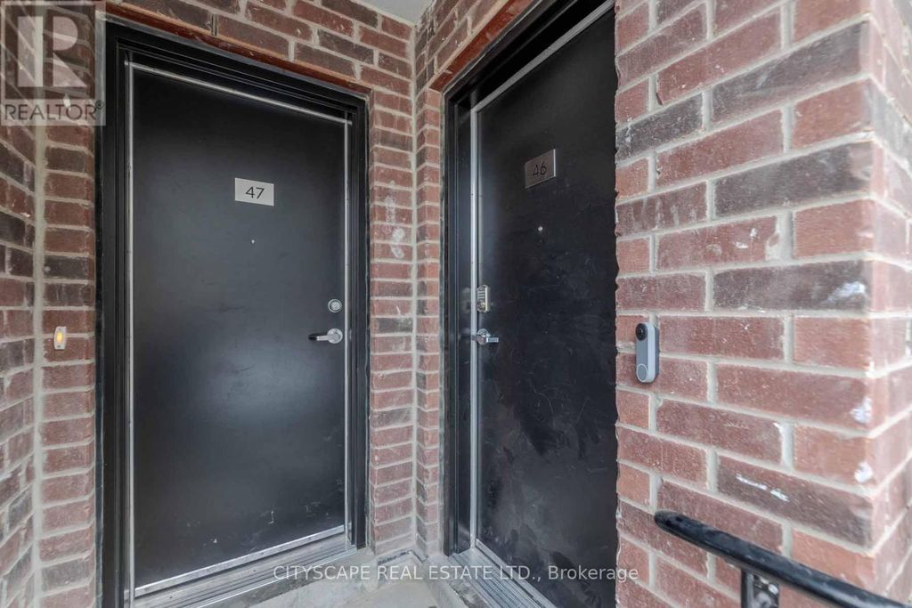 46 - 871 Sheppard Avenue W, Toronto (clanton Park)