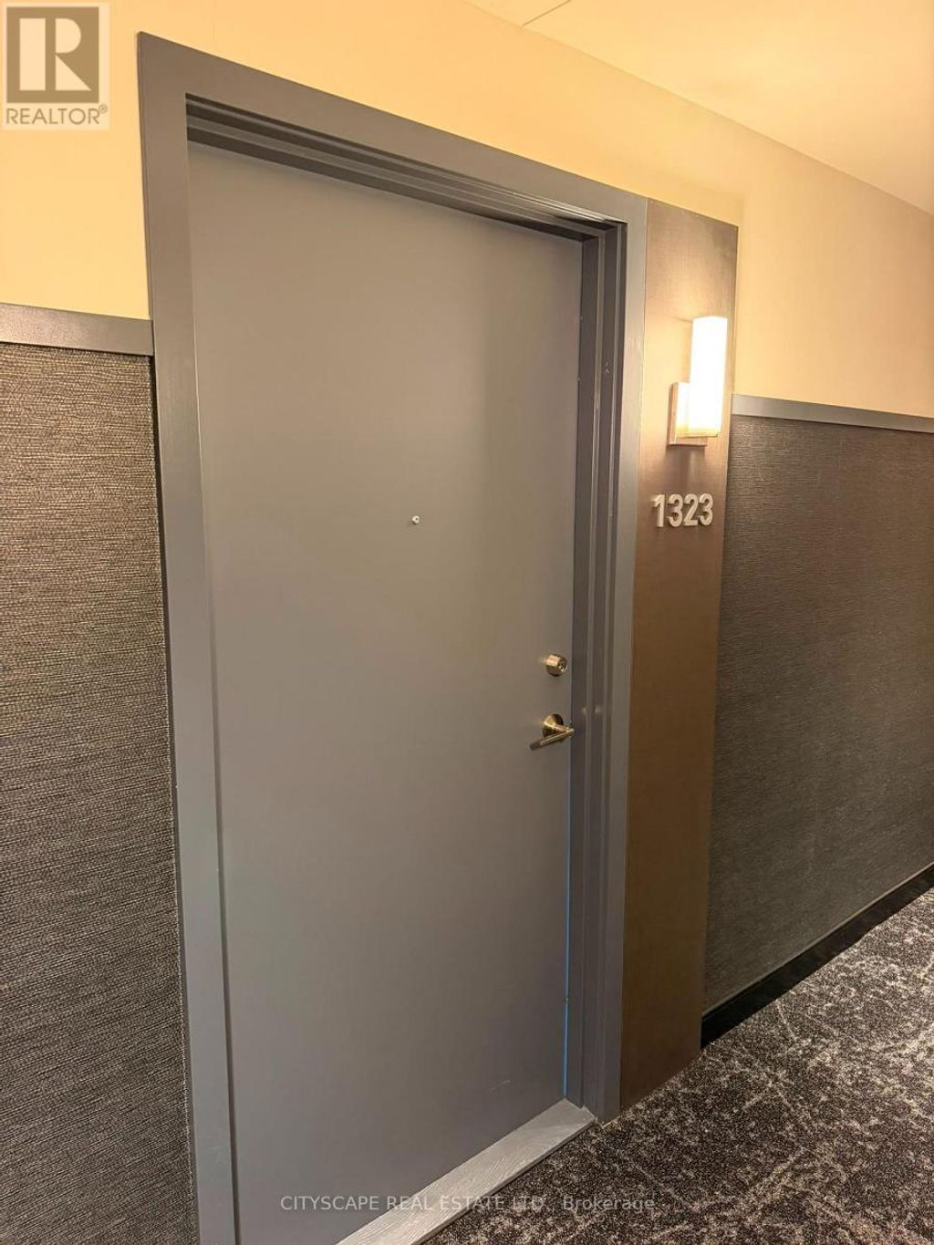 1323 - 2485 Eglinton Avenue W, Mississauga (erin Mills)