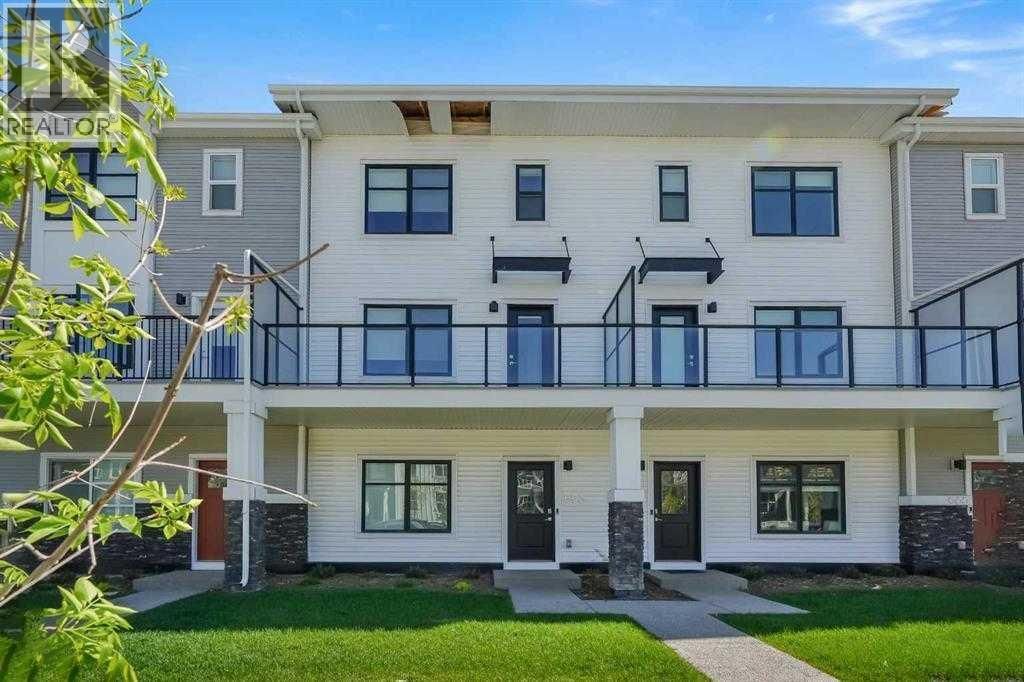 693 Savanna Boulevard Ne, Calgary