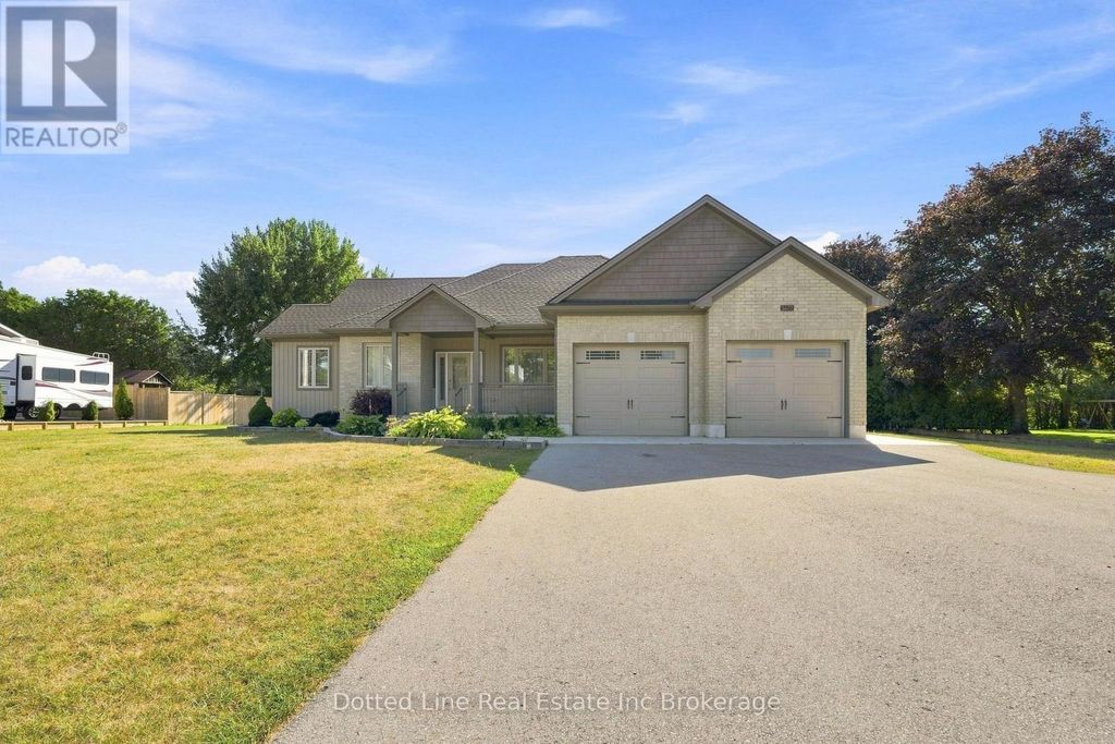 3677 59 Highway, Norfolk