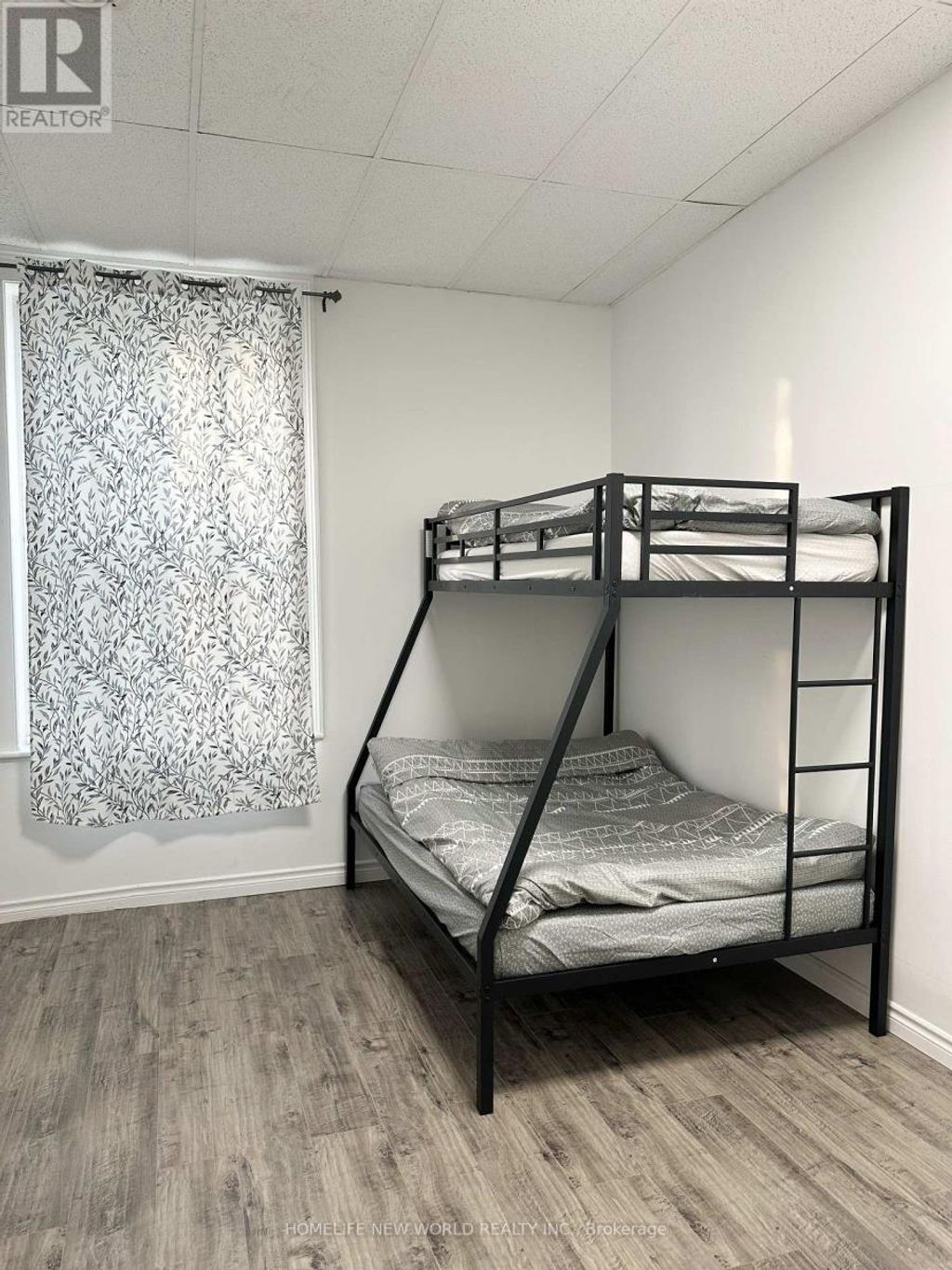 11 King Street E, Cobourg