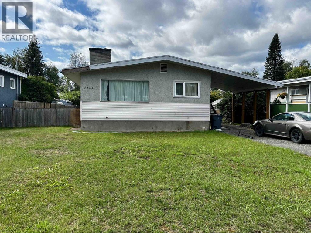 2535 Hammond Avenue, Prince George