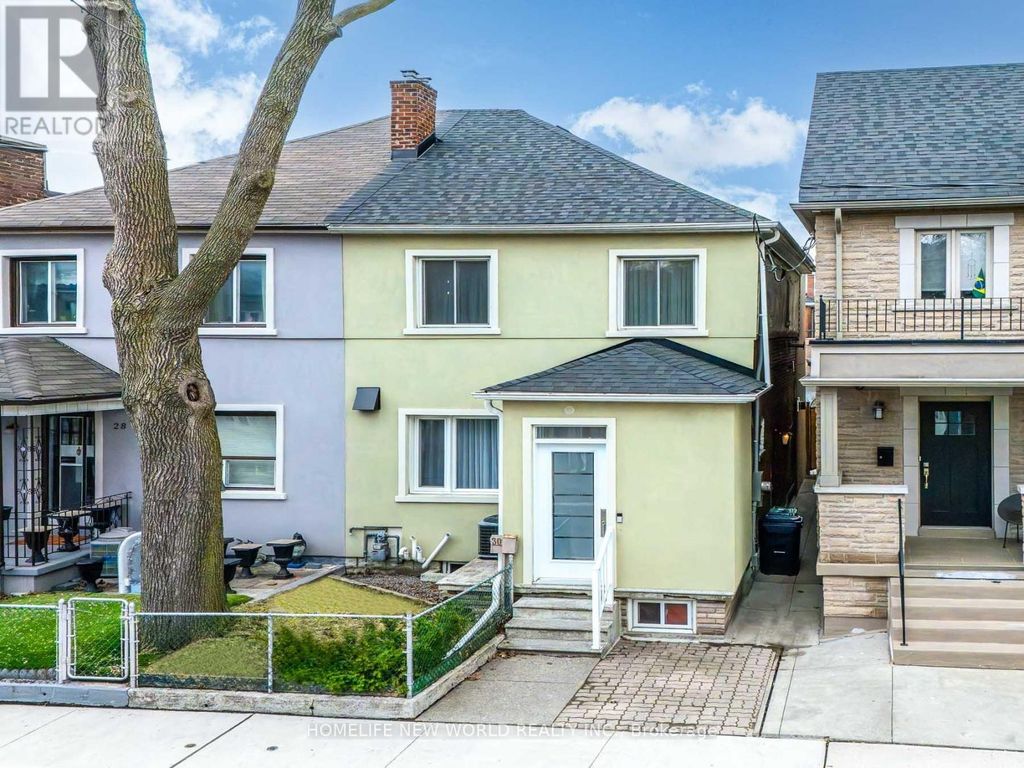 30 Carling Avenue, Toronto (dovercourt-Wallace Emerson-Junction)