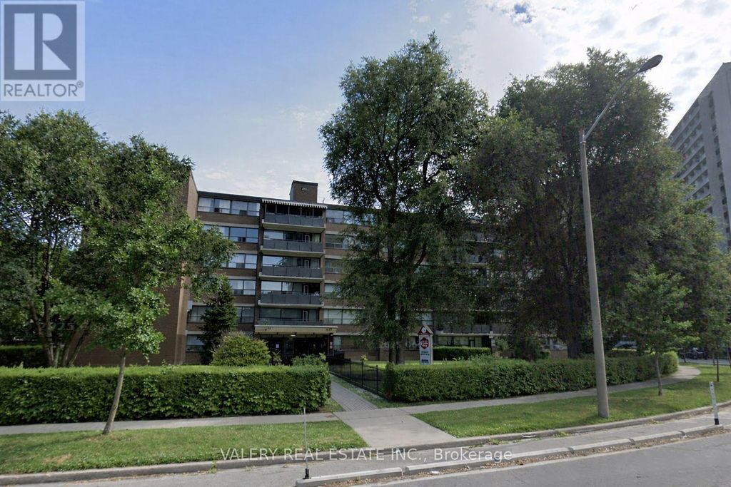 501 - 42 Thorncliffe Park Drive, Toronto (thorncliffe Park)