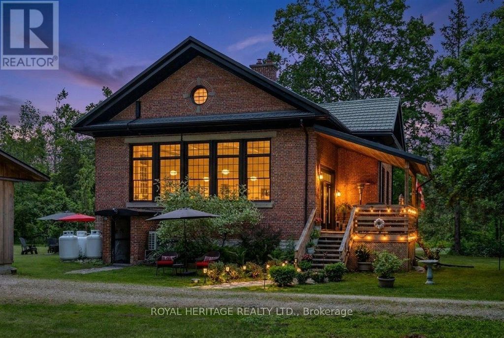 210 Cosh's Road, Kawartha Lakes (verulam)
