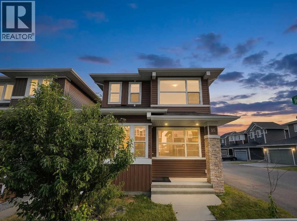95 Redstone Park Ne, Calgary