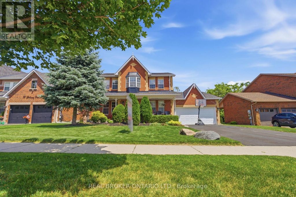 38 Galloway Crescent, Uxbridge