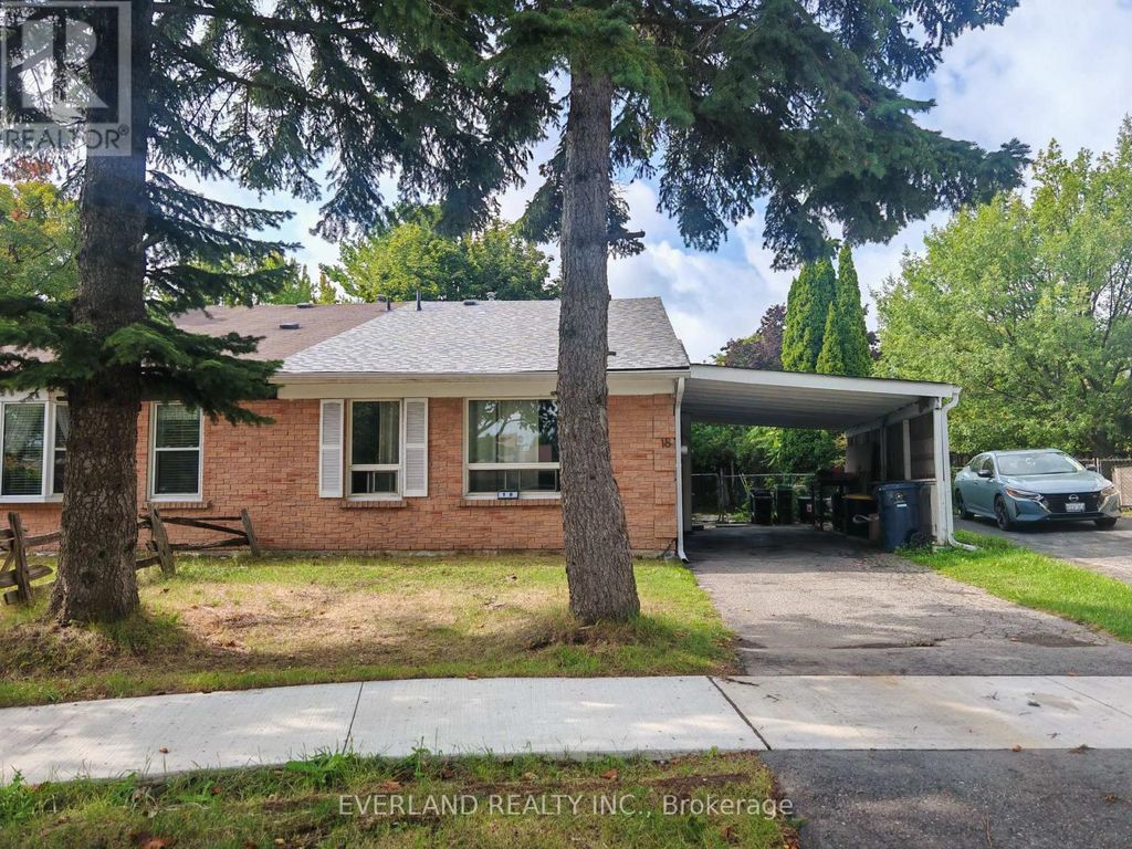 18 Camberley Court, Toronto (malvern)