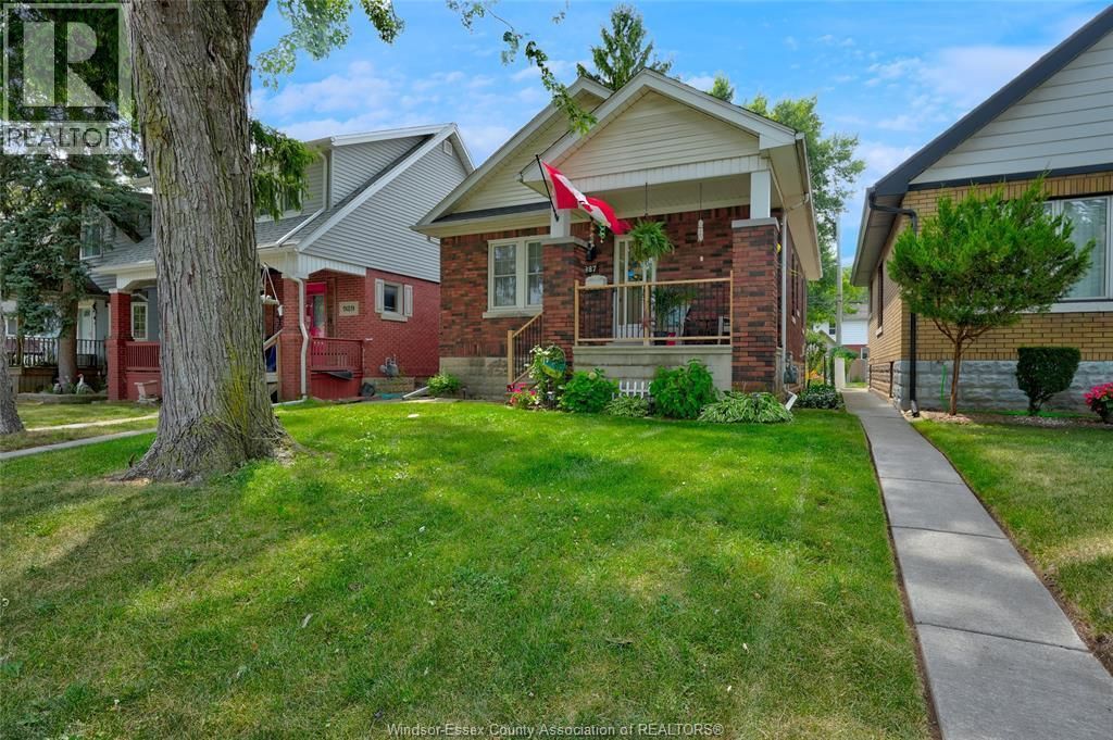 987 Curry, Windsor