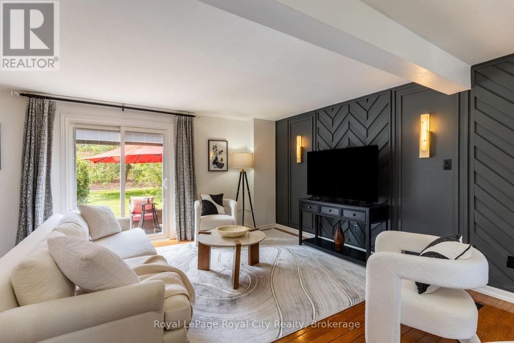 245 Elmira Road S, Guelph (willow West/sugarbush/west Acres)