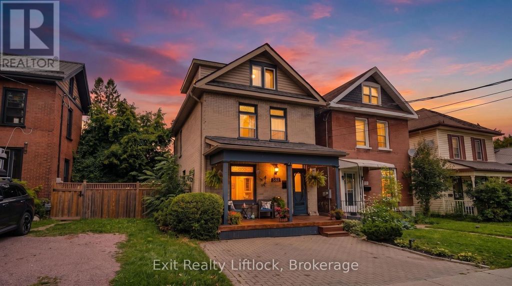 592 Sherbrooke Street, Peterborough (town Ward 3)