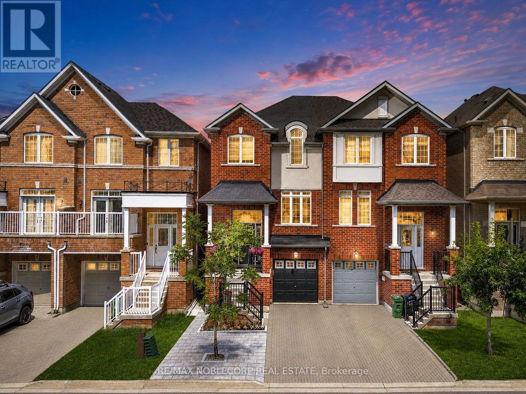 44 Lou Pomanti Street, Toronto (humberlea-Pelmo Park)
