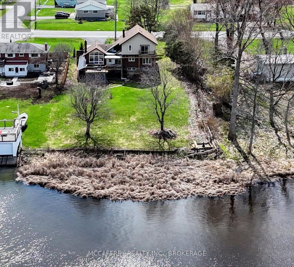 79 River Road, Greater Napanee (greater Napanee)