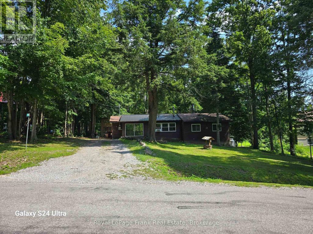 179 Northern Avenue, Trent Lakes