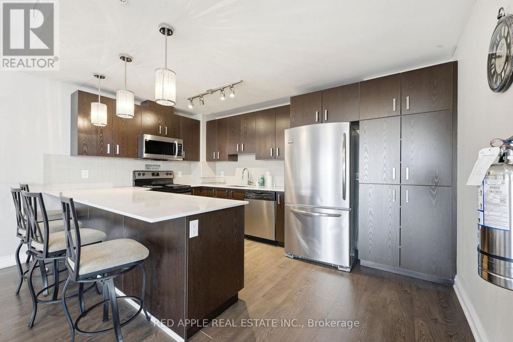 719 - 11611 Yonge Street N, Richmond Hill (jefferson)