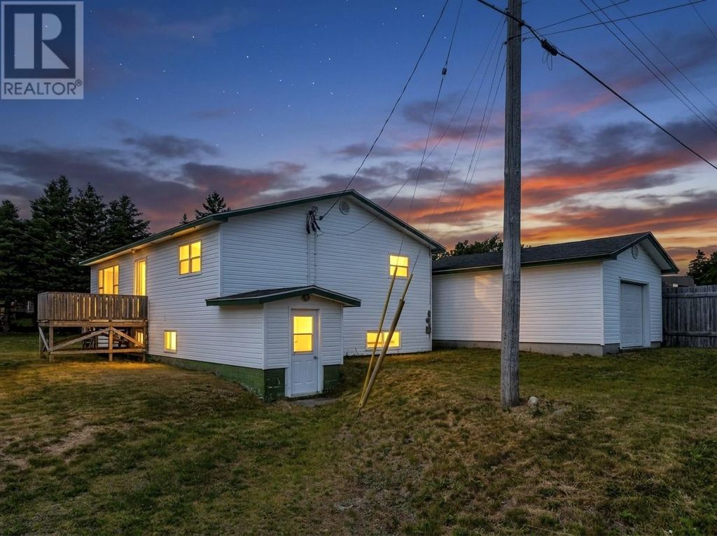 32-34 Glam Road, Clarkes Beach