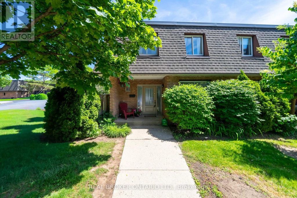 1 - 684 Dynes Road, Burlington (roseland)
