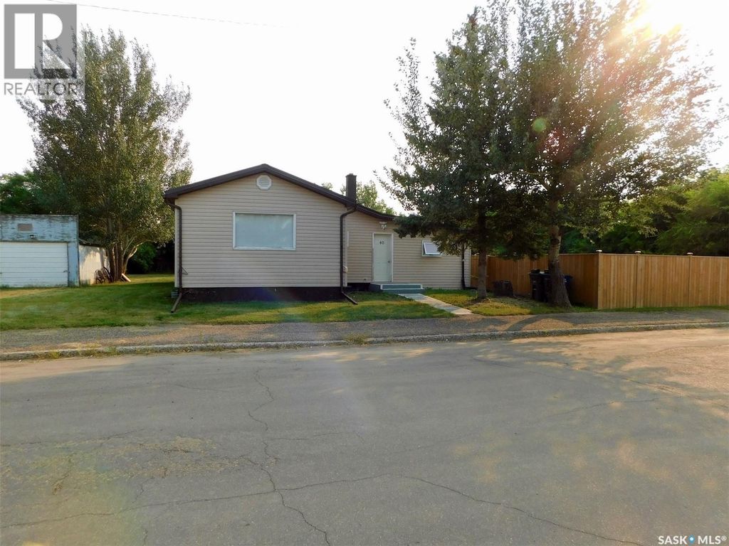 40 Edouard Beaupre Street, Willow Bunch