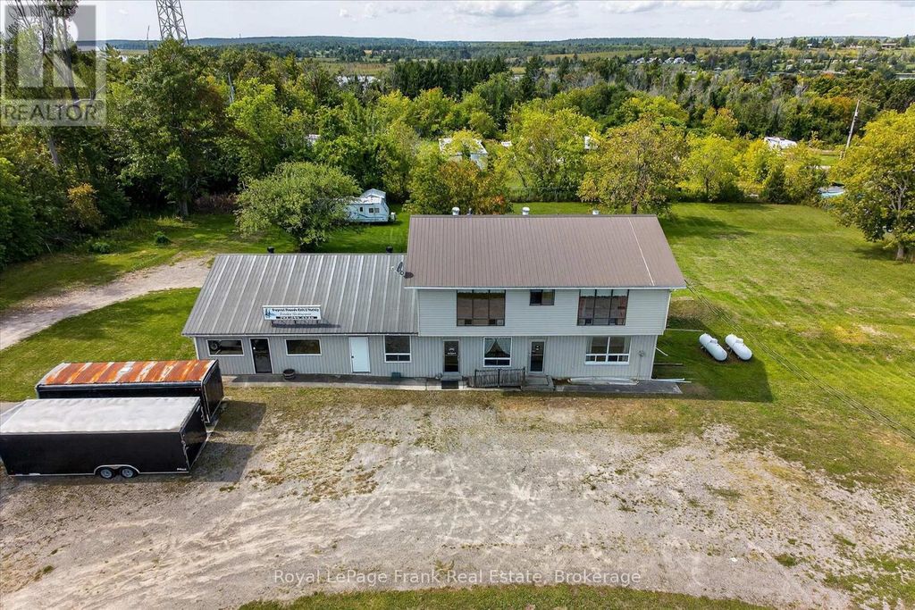 680 Serpent Mounds Road, Otonabee-South Monaghan
