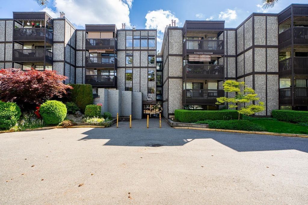 214 9672 134 Street, Surrey