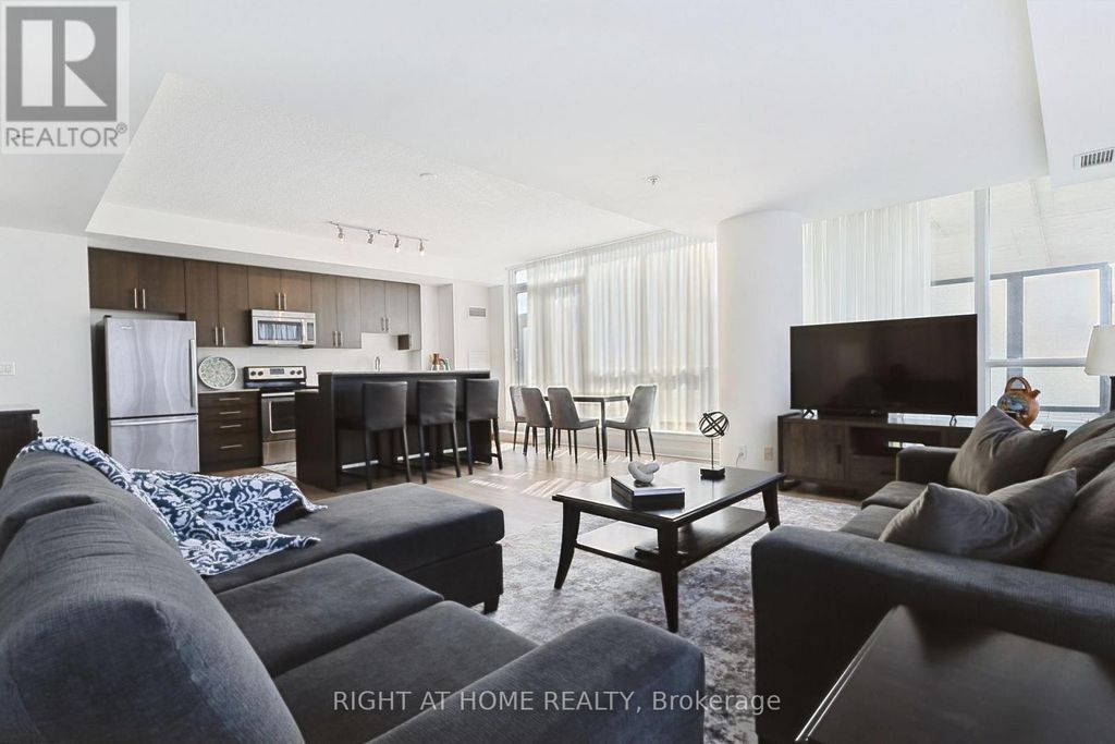 302 - 3985 Grand Park Drive, Mississauga (city Centre)