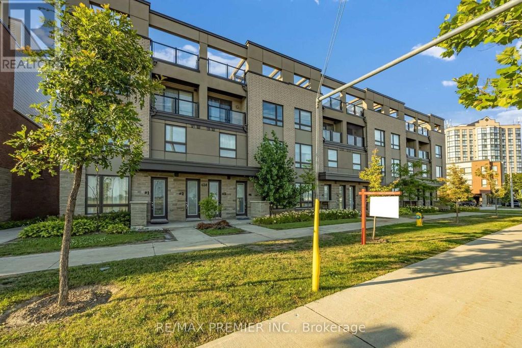 4 - 624 Rexdale Boulevard, Toronto (west Humber-Clairville)